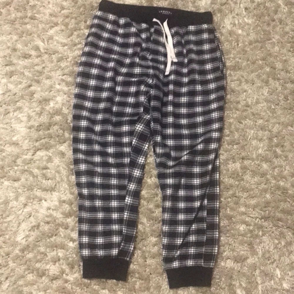 Men’s pajama.